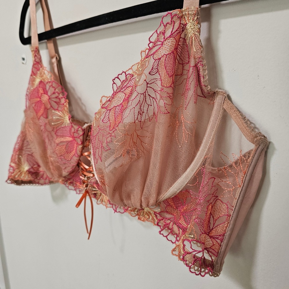 Torrid Curve Lace Embroidered Balconette Bra Pink Underwire 2X Dainty Coquette - Picture 3 of 6